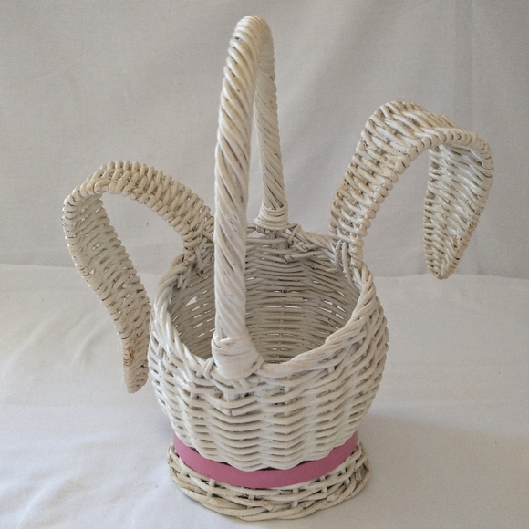 Vtg Wicker Easter Bunny Basket Planter Rabbit Whit - Picture 7 of 12
